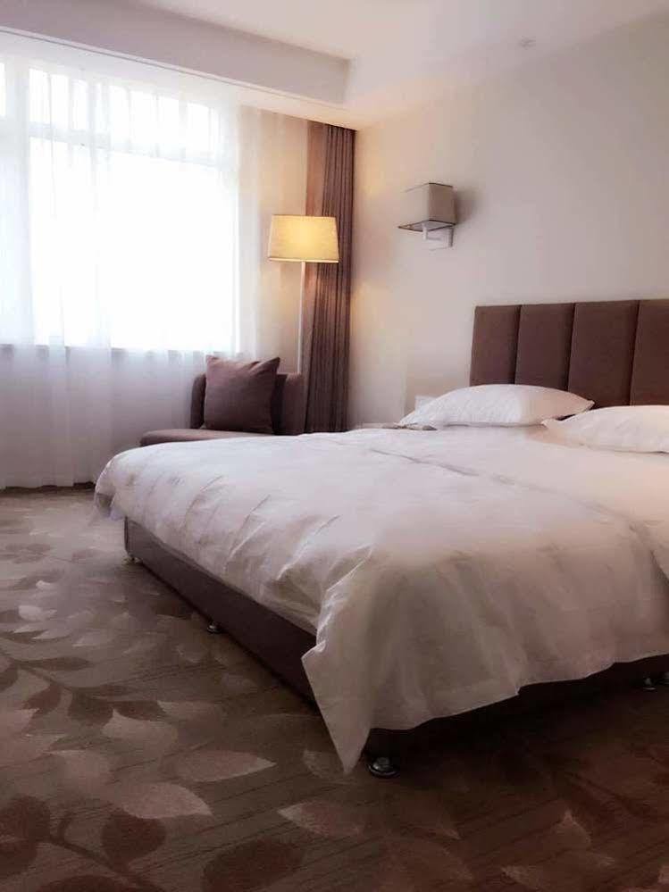 Shenyang Civil Aviation Hotel Екстер'єр фото