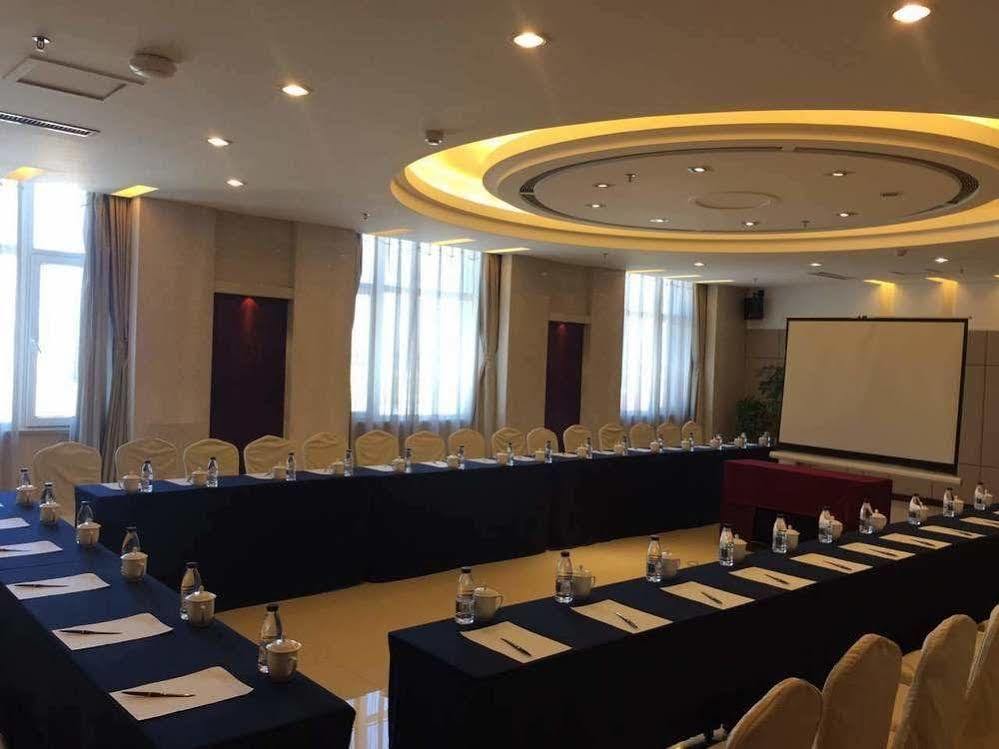 Shenyang Civil Aviation Hotel Екстер'єр фото