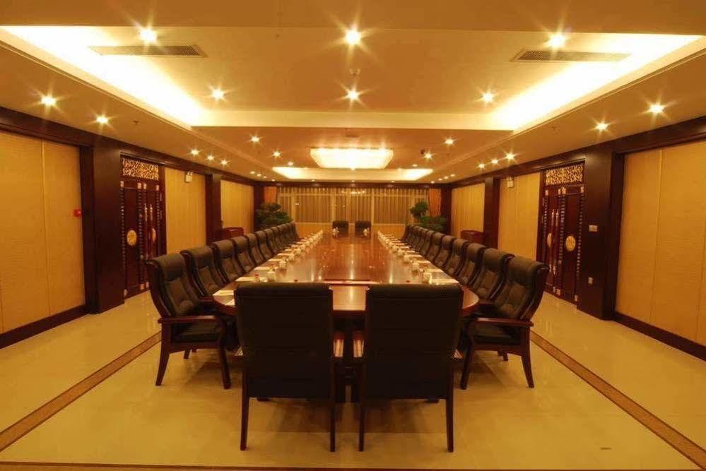 Shenyang Civil Aviation Hotel Екстер'єр фото